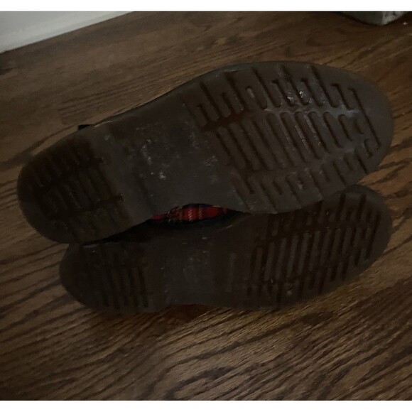 DR. MARTENS RED TARTAN PLAID BOOTS SIZE 9 US MADE IN ENGLAND RARE VINTAGE READ - Picture 7 of 10